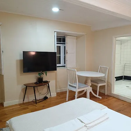 Braganca Apartamento Studio Apartmán *